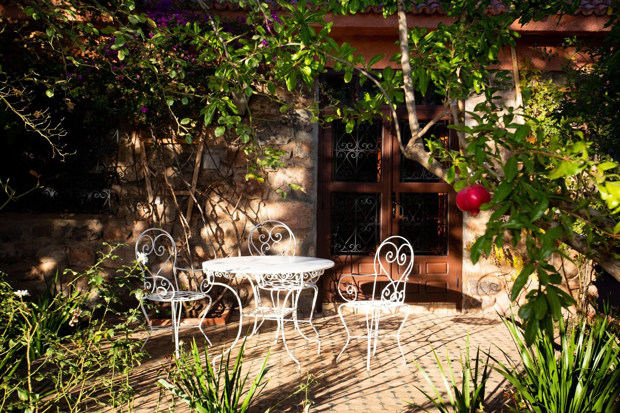 Domaine De La Roseraie Resort Ouirgane Bagian luar foto