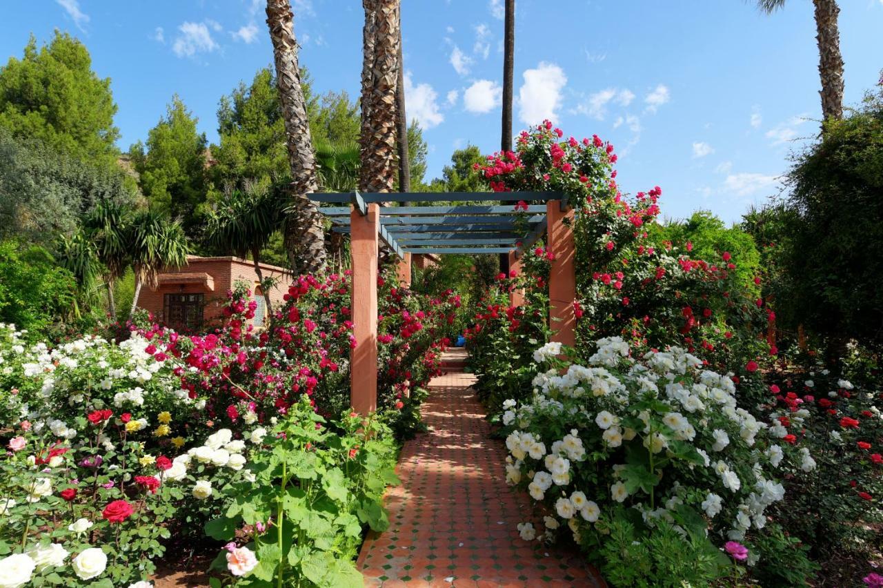 Domaine De La Roseraie Resort Ouirgane Bagian luar foto